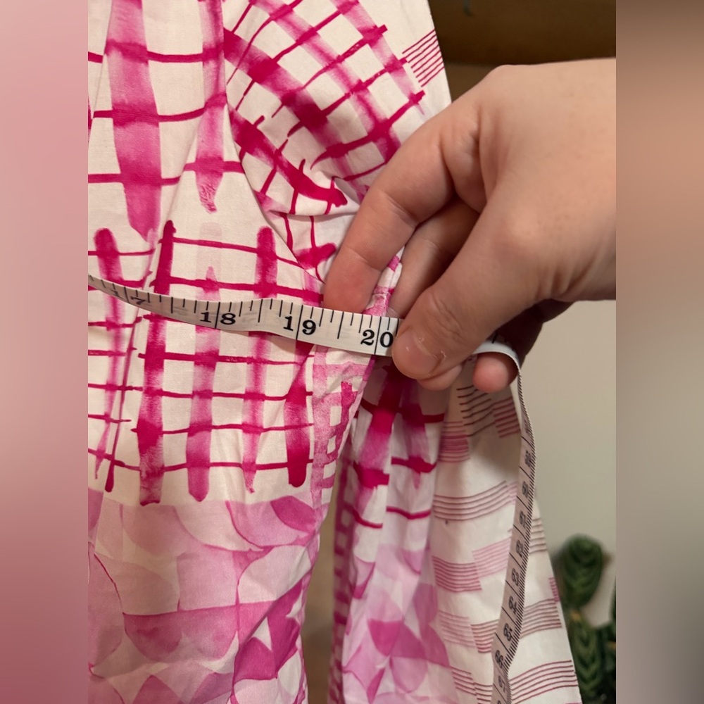 NWT Alison Sheri Pink Patterned Button-Up Top - Picture 9 of 9